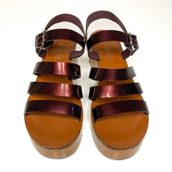 Chanel Burgundy Patent Leather CC Logo Wooden Platform Sandals EU 38 US 7-7.5 - Picture 3 of 12